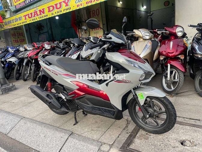 Air blade 125 4val 2025 mới 99% Bstp chính chủ