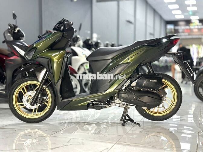 Vario150 2021 trả góp 0 đồng 18 tuổi nhận xe