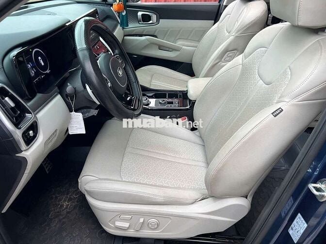 Kia Sorento 22 sx 2.2D Signature AWD - 66000 km