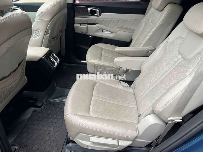Kia Sorento 22 sx 2.2D Signature AWD - 66000 km