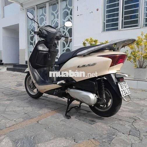Xe Honda lead fi