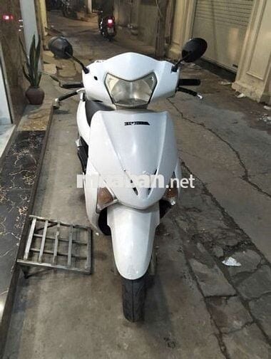 Lead trắng 110 biển Hà Nội (Cá nhân)