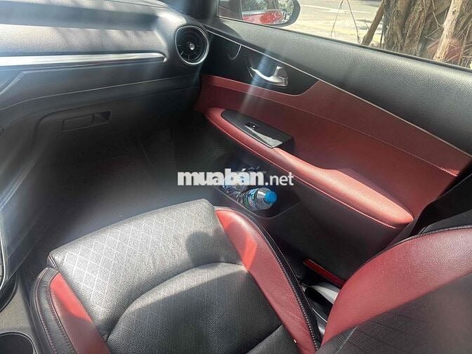Kia Cerato 2019 2.0 AT Premium - 65000 km