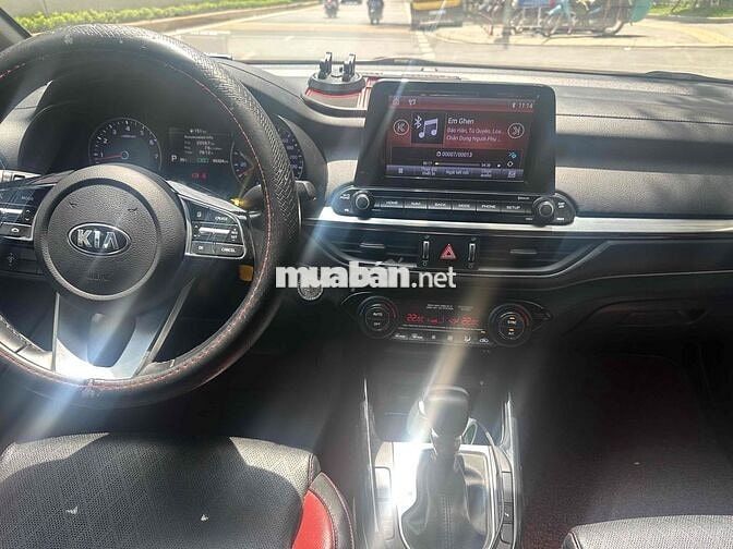 Kia Cerato 2019 2.0 AT Premium - 65000 km