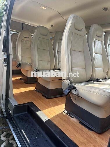 Ford Transit 2016 Luxury - 120000 km