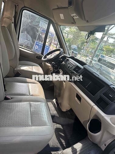 Ford Transit 2016 Luxury - 120000 km