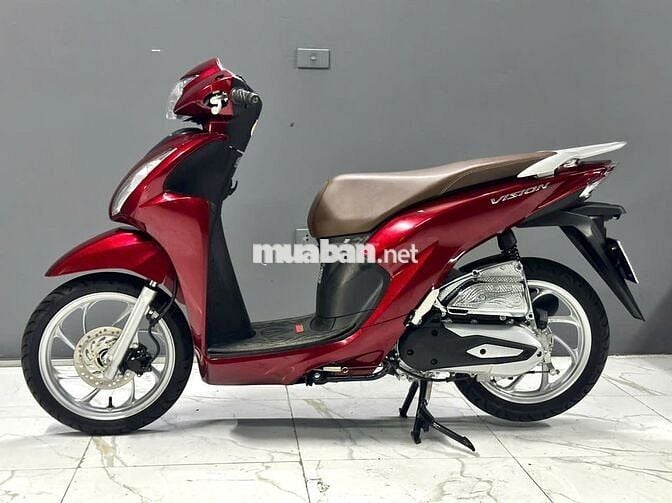 Vision 2024 trả góp 0 đồng 18 tuổi nhận xe