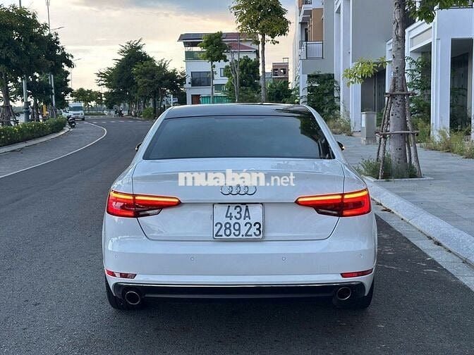 Audi A4 2016 2.0 TFSI - 5700 km