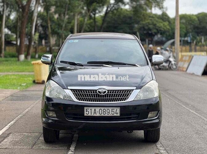 Toyota Innova 2007 G - 120000 km