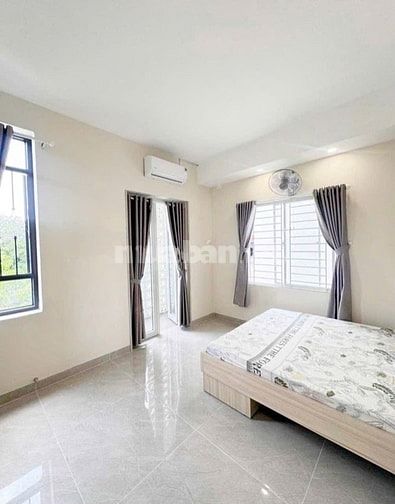 Cho thuê Nhà 2 tầng mới xây hẻm xe hơi Sinco, sát Aeon Bình Tân 