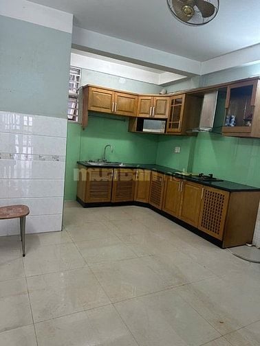 Cho thuê nhà mặt tiền Trần Phú, P.4, Quận 5, 3,8x12m, 2,5 lầu, 4 WC