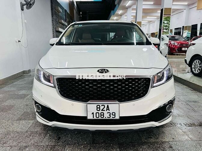 Kia Sedona xe gđ  cần bán xe thương gia có đỗi xe