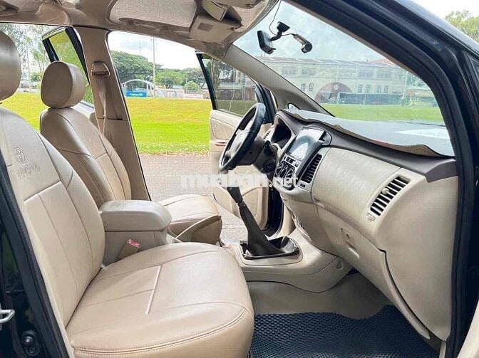 Toyota Innova 2007 G - 120000 km
