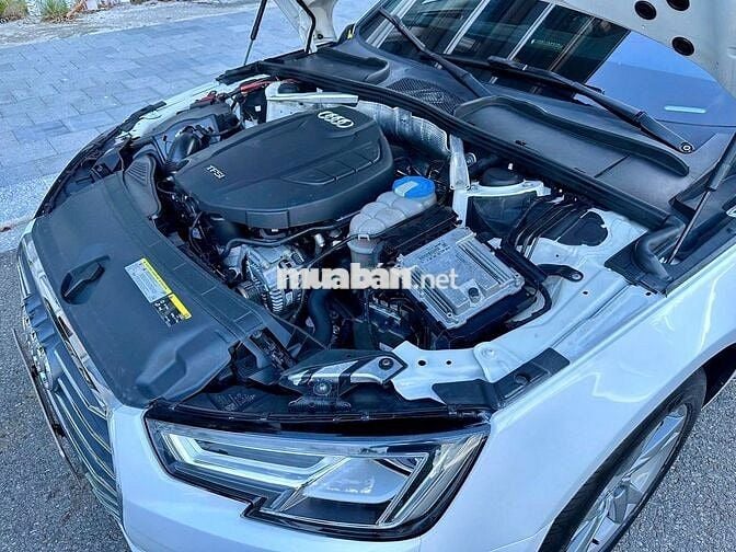 Audi A4 2016 2.0 TFSI - 5700 km