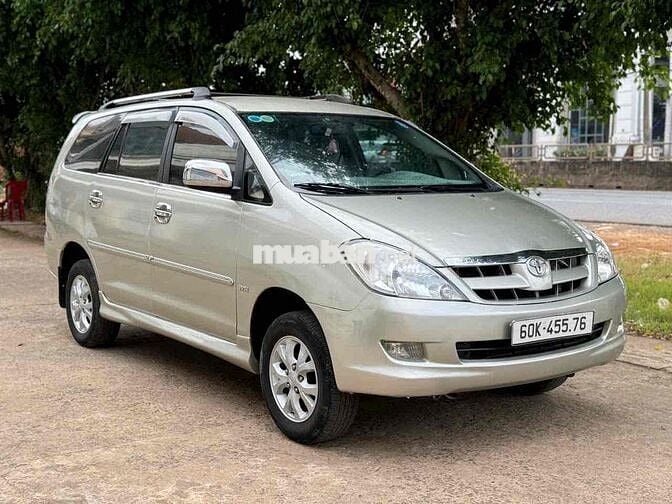 Toyota Innova 2007 G - 115000 km