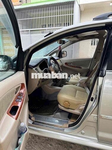 Toyota Innova 2007 G - 115000 km