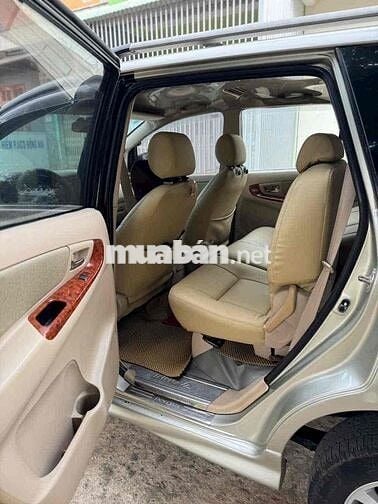 Toyota Innova 2007 G - 115000 km