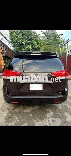 Toyota Sienna LE 2010 - 92000 km