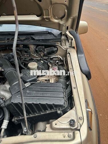 Suzuki Vitara 2003 lh ***