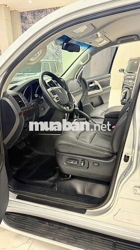 Bán Toyota Land Cruiser 4.6 V8, sản xuất 2015.