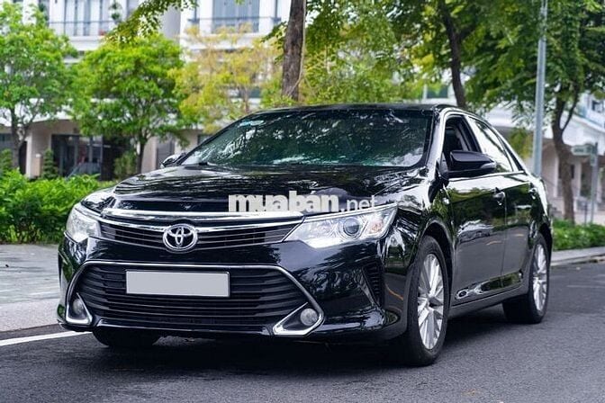 Toyota Camry 2.5Q 2015