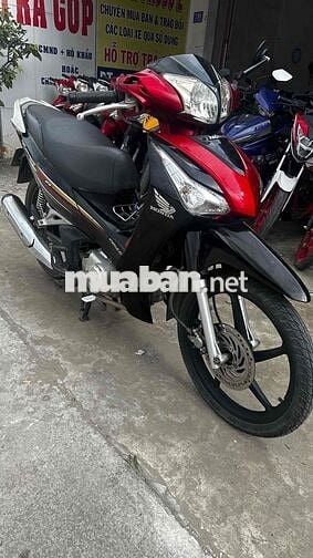 Future fi 2013 đỏ đen 79626 ( hỗ trợ góp )