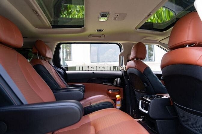 Kia Carnival Signature 2.2D 2023