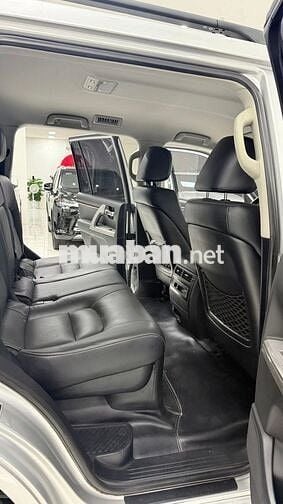 Bán Toyota Land Cruiser 4.6 V8, sản xuất 2015.