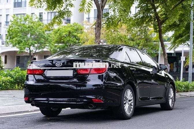 Toyota Camry 2.5Q 2015