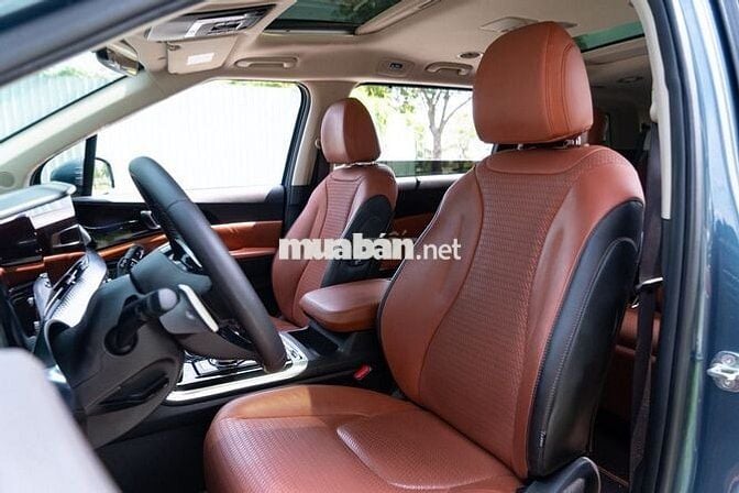 Kia Carnival Signature 2.2D 2023