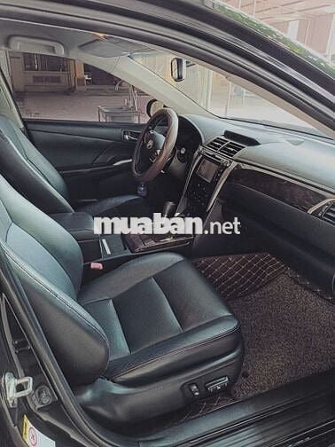 Toyota Camry 2016 2.5Q - 120000 km
