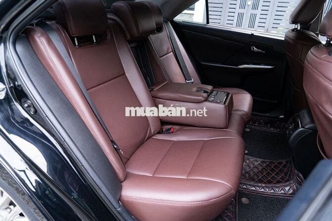 Toyota Camry 2.5Q 2015