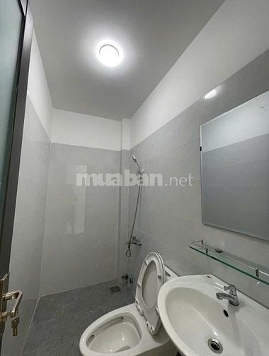 Nhà cần bán DT56m2-2tầng-3PN-ôtô Đậu cửa-Vĩnh hoà-Nha Trang- chỉ 2ty90
