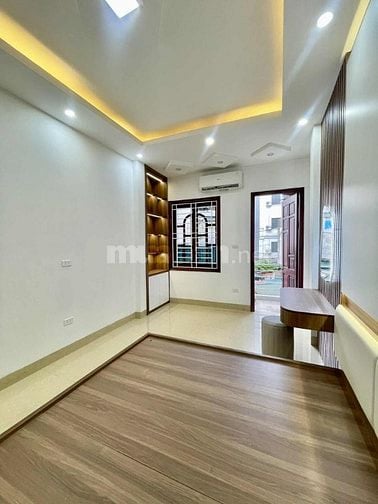 Nhà Dân Đẹp Full Nội Thất, 30m Ra Mặt Phố, Giá Yêu Thương