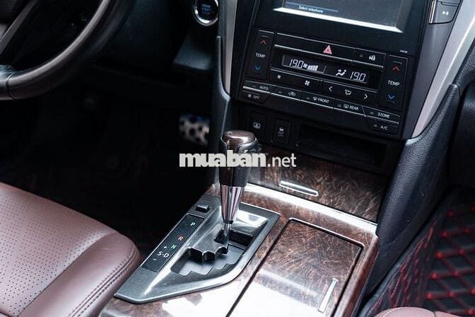 Toyota Camry 2.5Q 2015