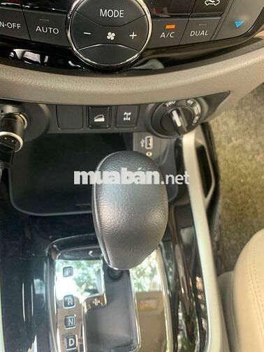 Nissan Navara 2020 VL A-IVI 2.5 AT 4WD - 67000 km