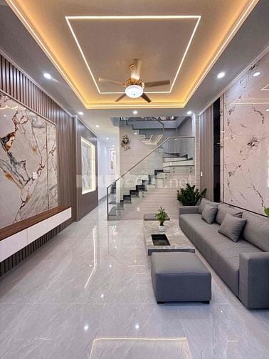 Chính chủ bán nhà mới xây - hẻm Đoàn Nguyễn Tuấn, Bình Chánh
