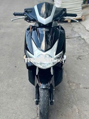 Honda Air Blade Fi phun xăng điện tử đẹp Long lanh