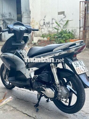 Honda Air Blade Fi phun xăng điện tử đẹp Long lanh