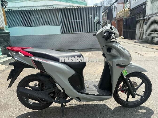 xe honda  vién 2025 màu xam xi măng mới ken  99%