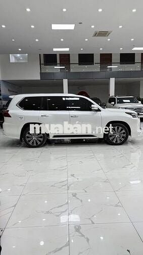 Lexus LX 2016 570 Super Sport - 80000 km
