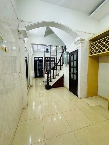 Chính chủ cần gấp nhà 5tầng trung tâm quận Thanh Xuân,gia nhỉnh 10tỷ