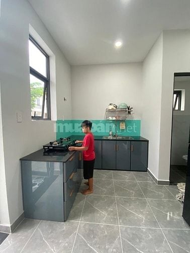 Cho thuê nhà phố liền kề – căn góc 2 mặt tiền, vị trí đắc địa!