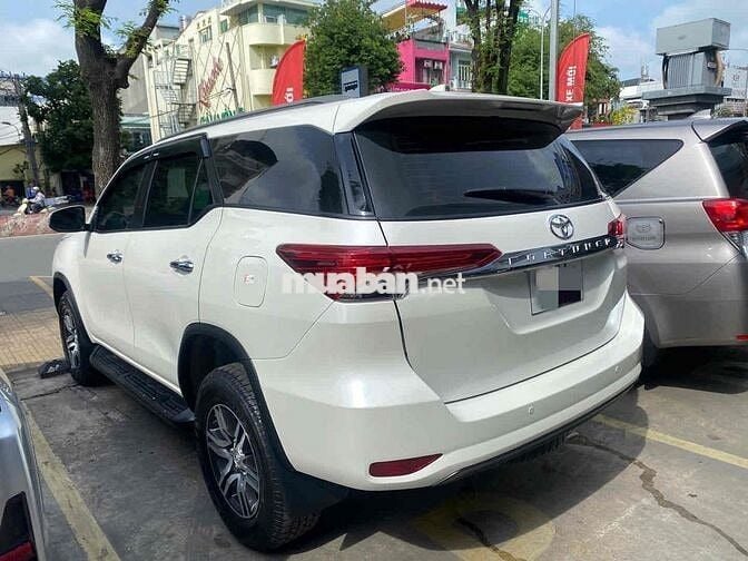 Toyota Fortuner 2.7AT 4X2 2019 Xe hãng bán