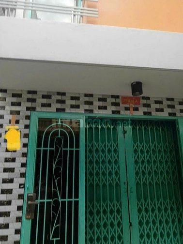 Cần bán hoặc cho thuê nhà hẻm 240 Nguyễn Văn Luông.