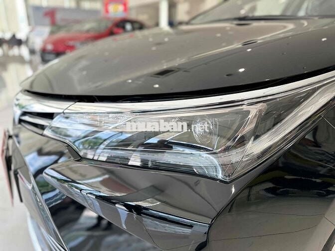 Toyota Corolla 2021 - bản V tự động HÃNG BH 1 năm