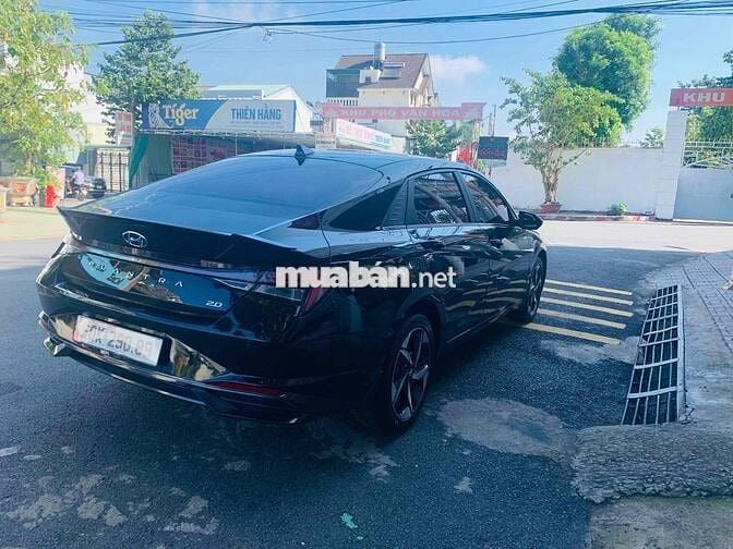 Hyundai Elantra 2022 2.0 AT Cao cấp - 55 km