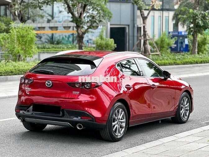 Mazda 3 sport luxury