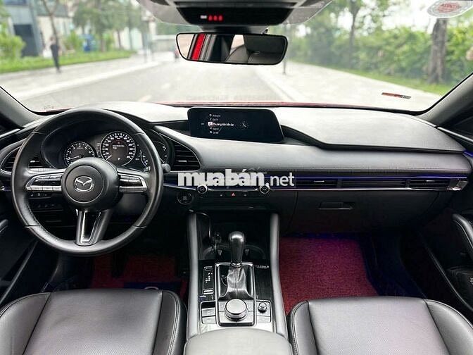 Mazda 3 sport luxury