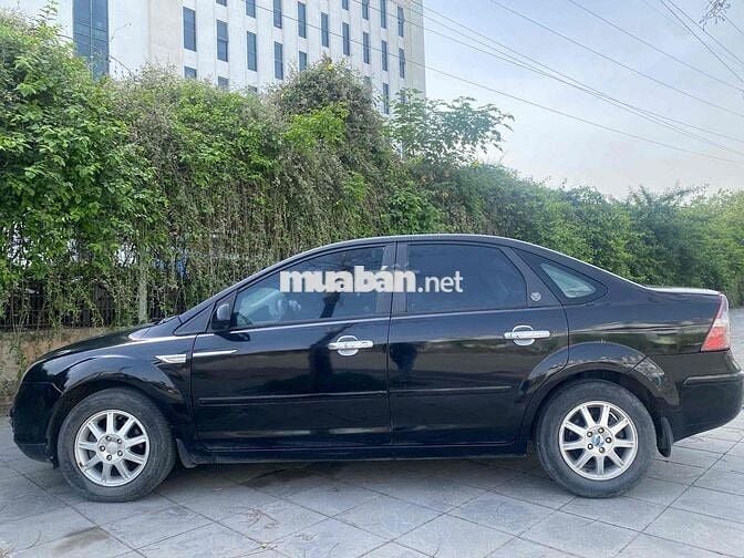Ford Focus 2007 1.8 AT - 9800 km